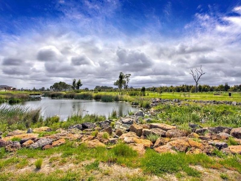 22 Kotiko Road, Keysborough VIC 3173