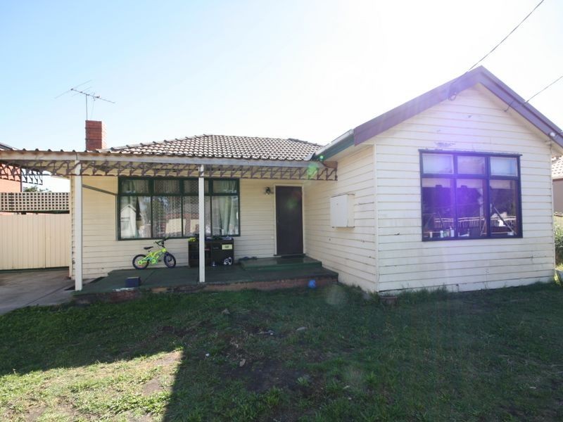 19 Peter street, Springvale VIC 3171