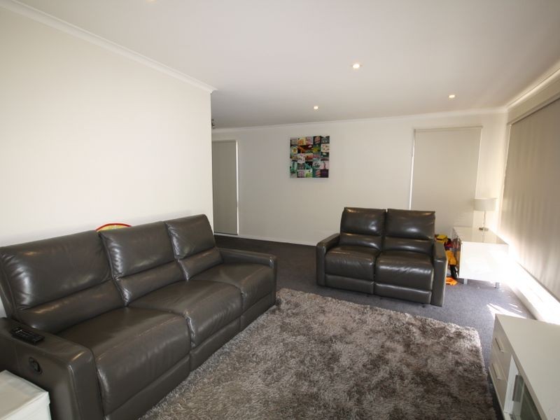 1 NAIRN COURT, Keysborough VIC 3173