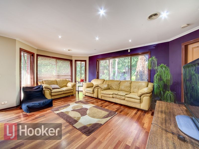 35 HEDGELEY ROAD, Keysborough VIC 3173