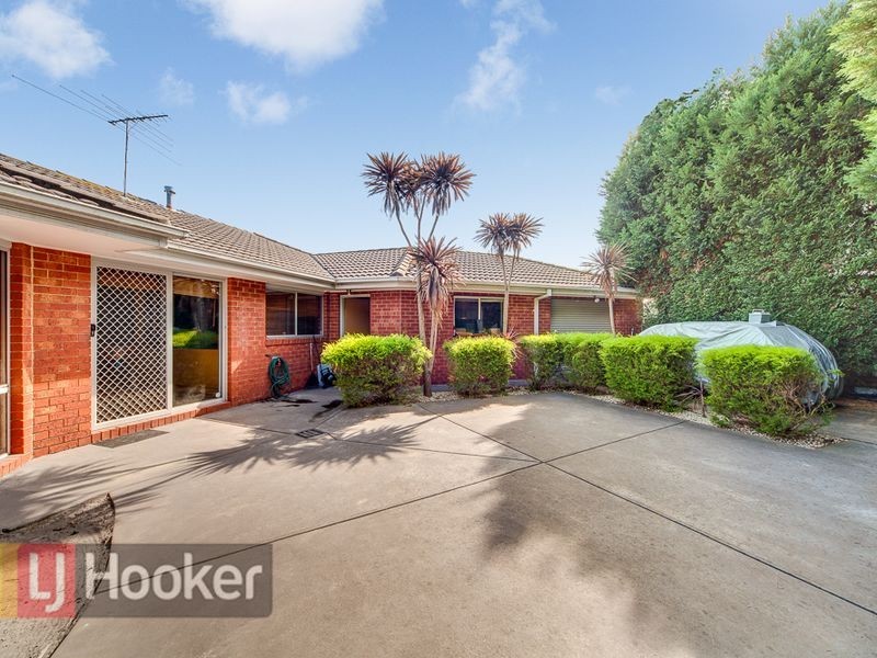 35 HEDGELEY ROAD, Keysborough VIC 3173