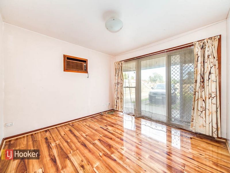 14 VANESSA DR, Hampton Park VIC 3976