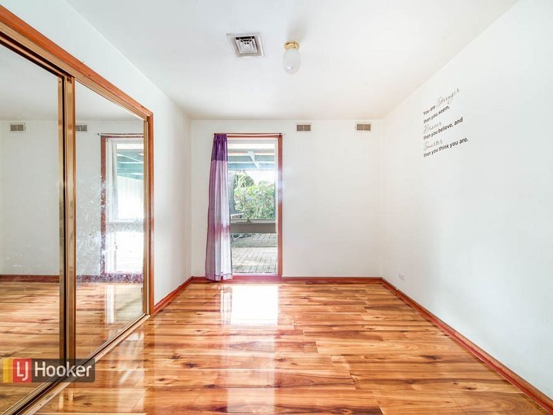 14 VANESSA DR, Hampton Park VIC 3976