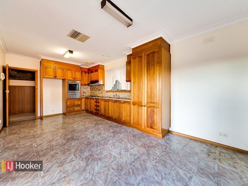 34 Hillcrest grove, Springvale VIC 3171