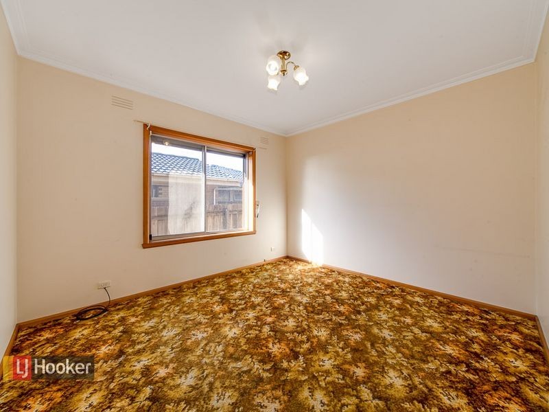 34 Hillcrest grove, Springvale VIC 3171