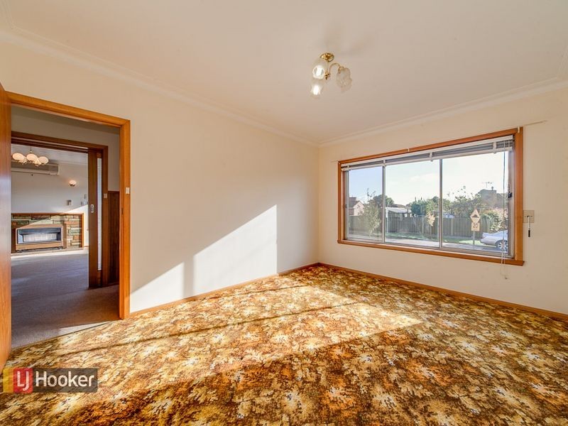 34 Hillcrest grove, Springvale VIC 3171