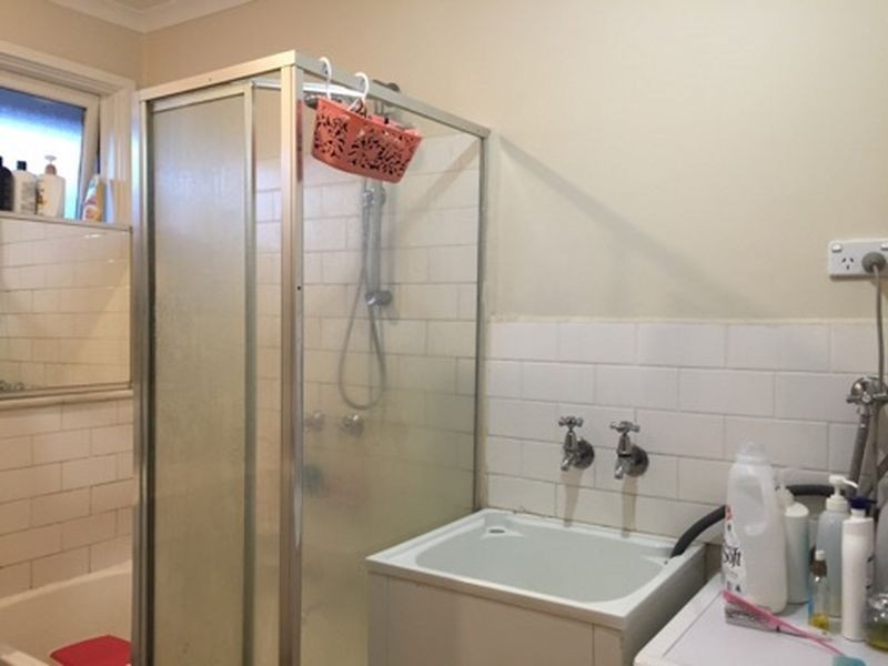 3/2 Burns Avenue, Clayton South VIC 3169