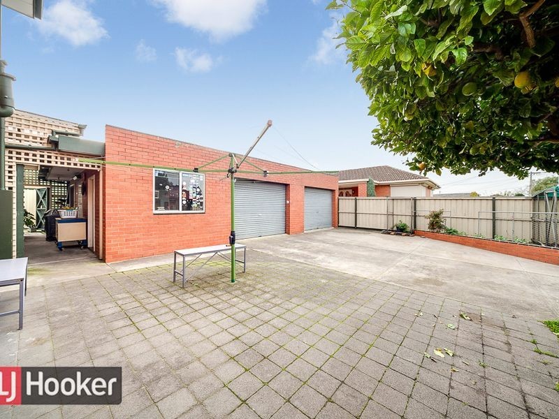 5 Digby Court, Springvale South VIC 3172