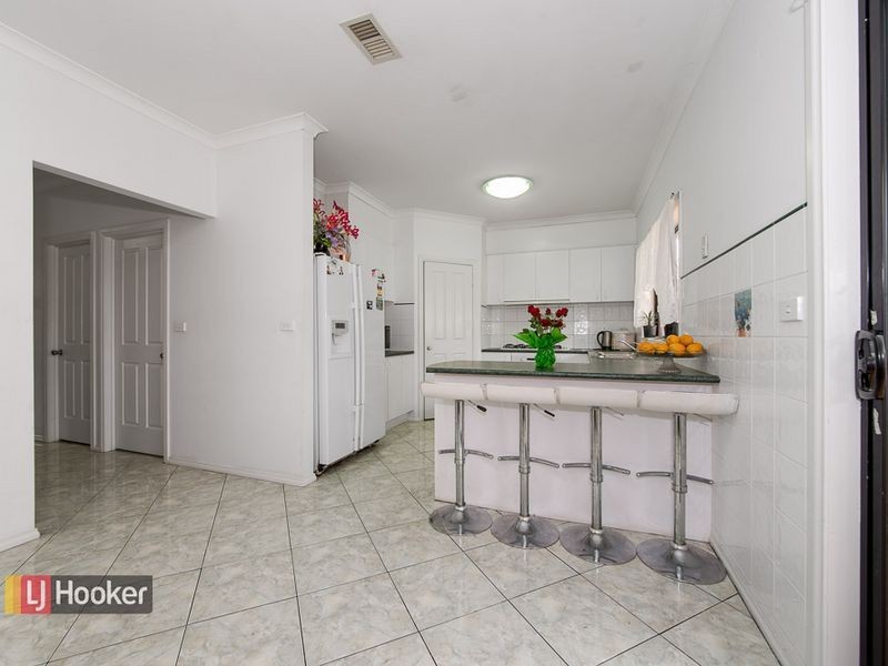 68 SANDOWN  ROAD, Springvale VIC 3171