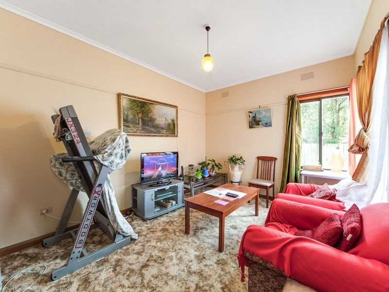 22 BURDEN ST, Springvale VIC 3171