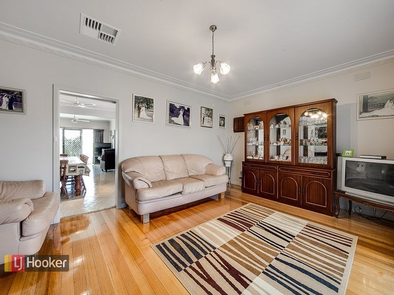 41 MONCUR AVE, Springvale VIC 3171