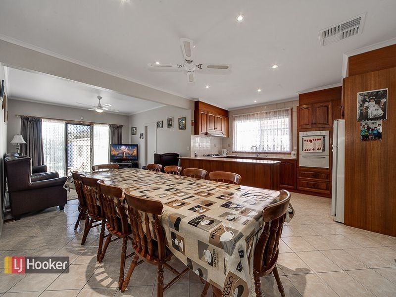 41 MONCUR AVE, Springvale VIC 3171
