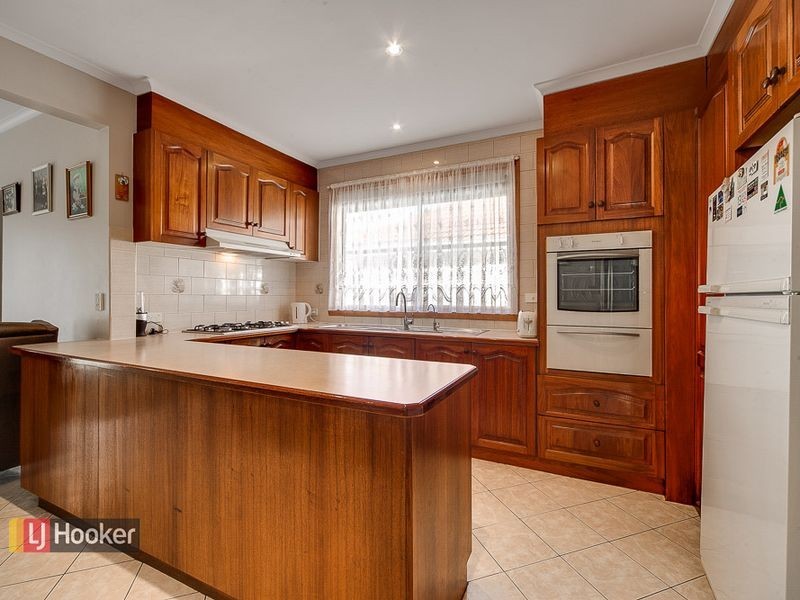 41 MONCUR AVE, Springvale VIC 3171