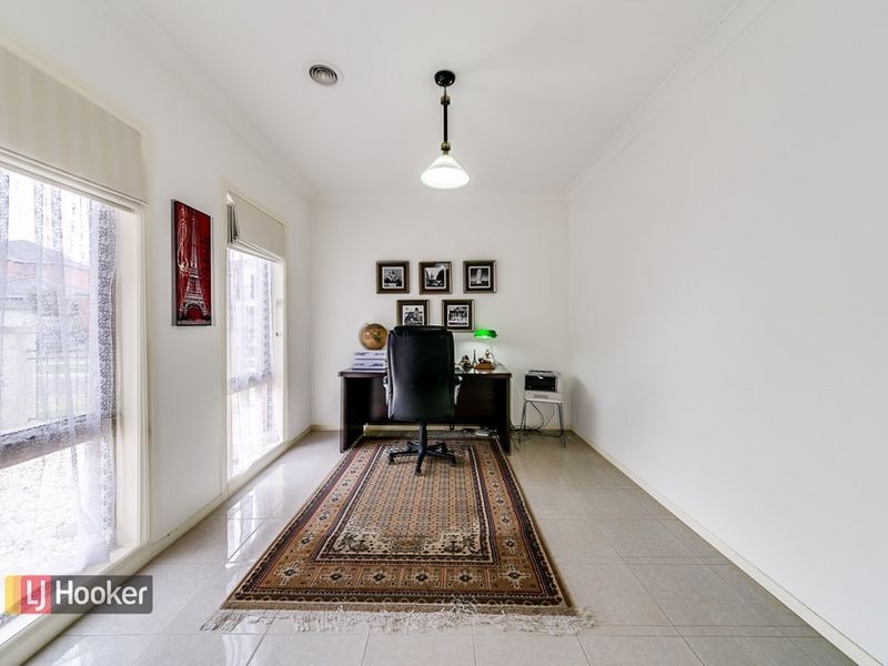 24-26 DAVIS WAY, Springvale VIC 3171