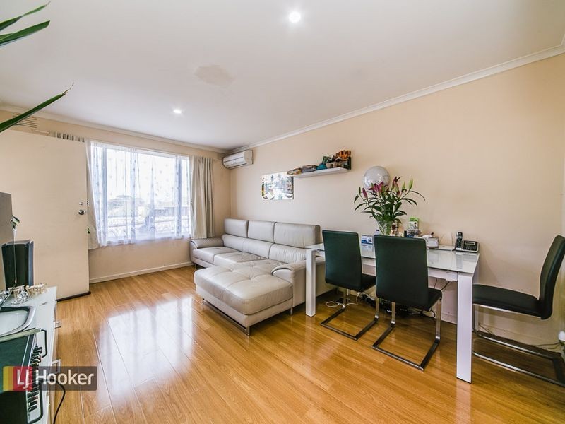 4/247 GLADSTONE ROAD, Dandenong North VIC 3175