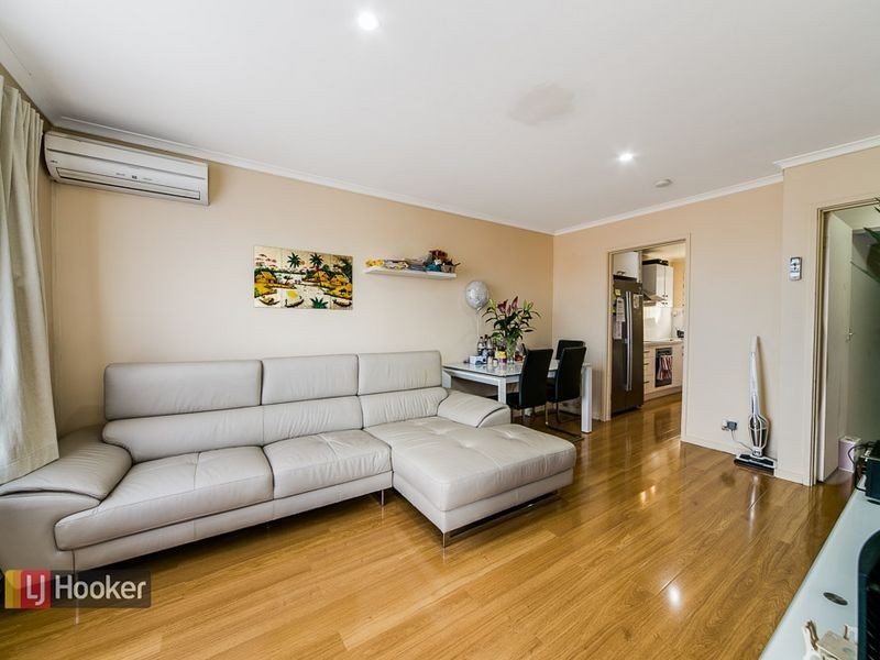 4/247 GLADSTONE ROAD, Dandenong North VIC 3175