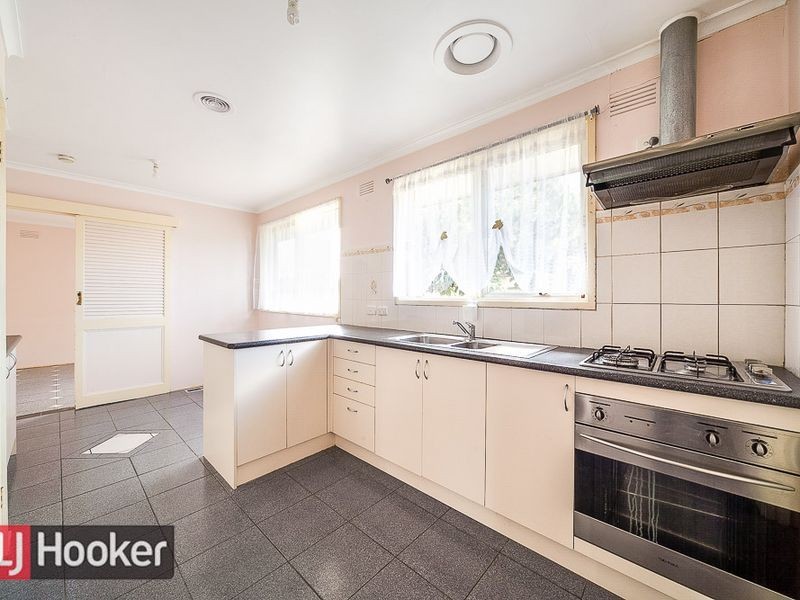 14 AURORA COURT, Springvale South VIC 3172