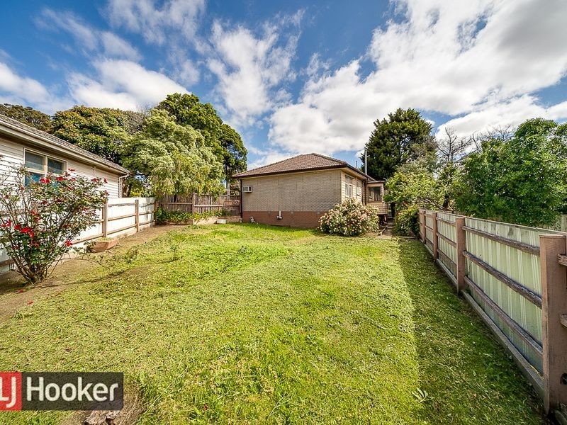 16 MORRIS COURT, Springvale VIC 3171