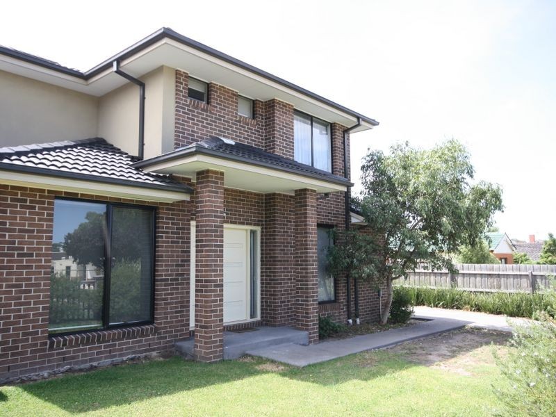 1/30 Jones Road, Dandenong VIC 3175