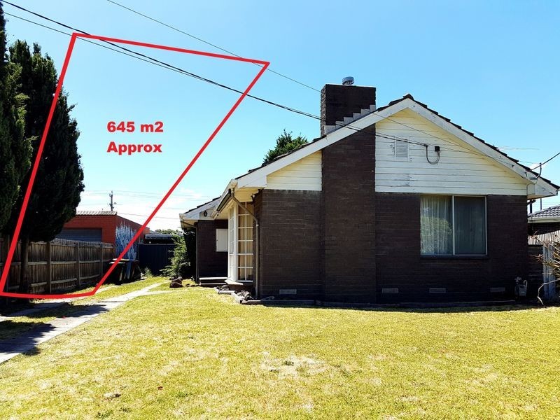 35 REGINA STREET, Springvale South VIC 3172