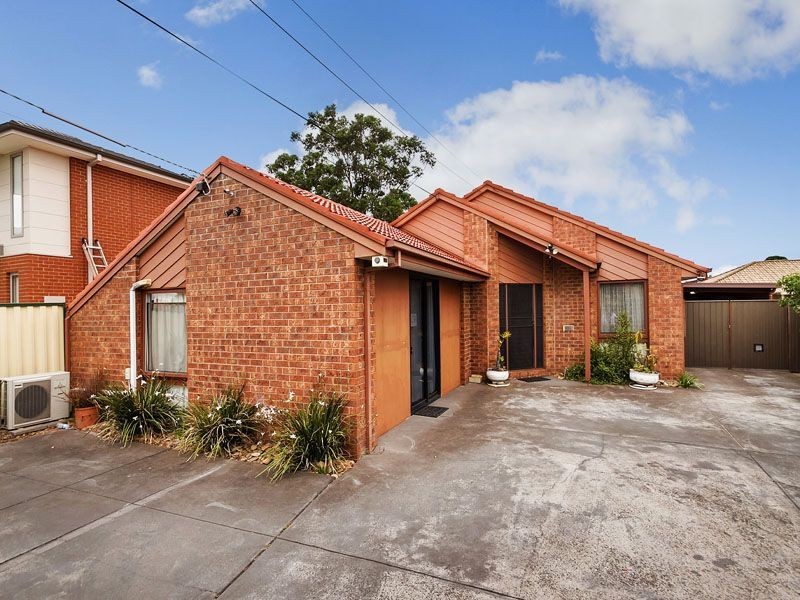 38 MONCUR AVENUE, Springvale VIC 3171