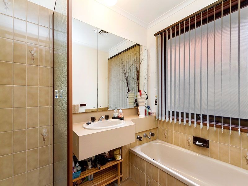 38 MONCUR AVENUE, Springvale VIC 3171