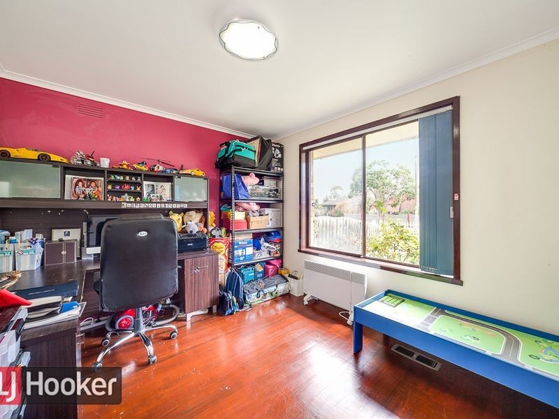 30 Eildon Drive, Keysborough VIC 3173