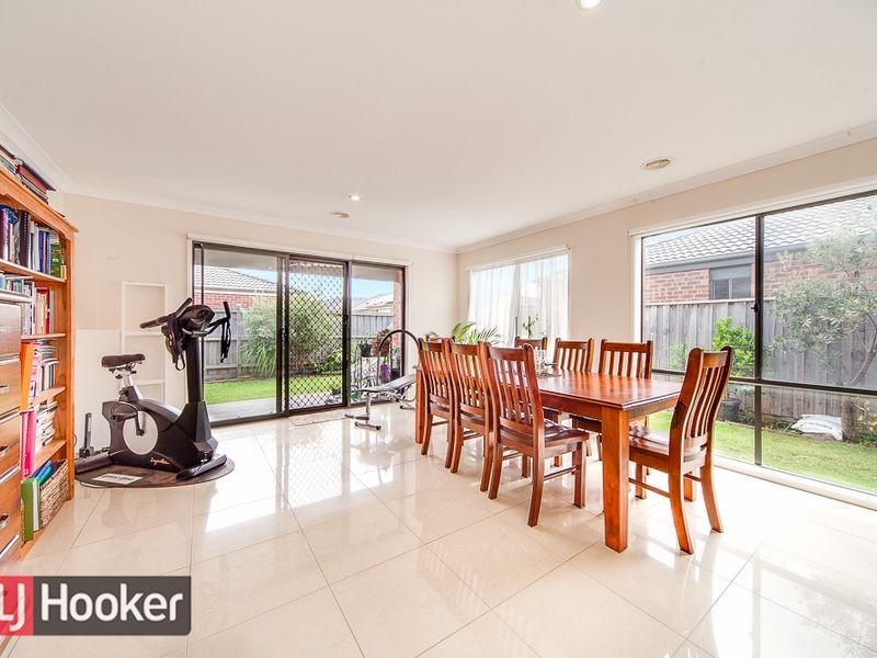 22 Boland Drive, Lyndhurst VIC 3975