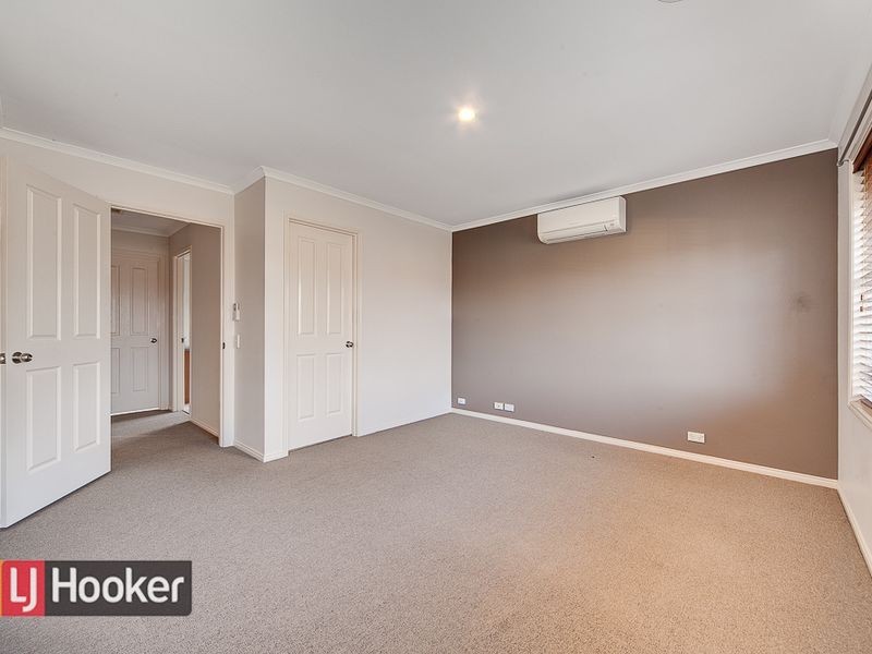 2 Ashbrook Way, Cranbourne West VIC 3977