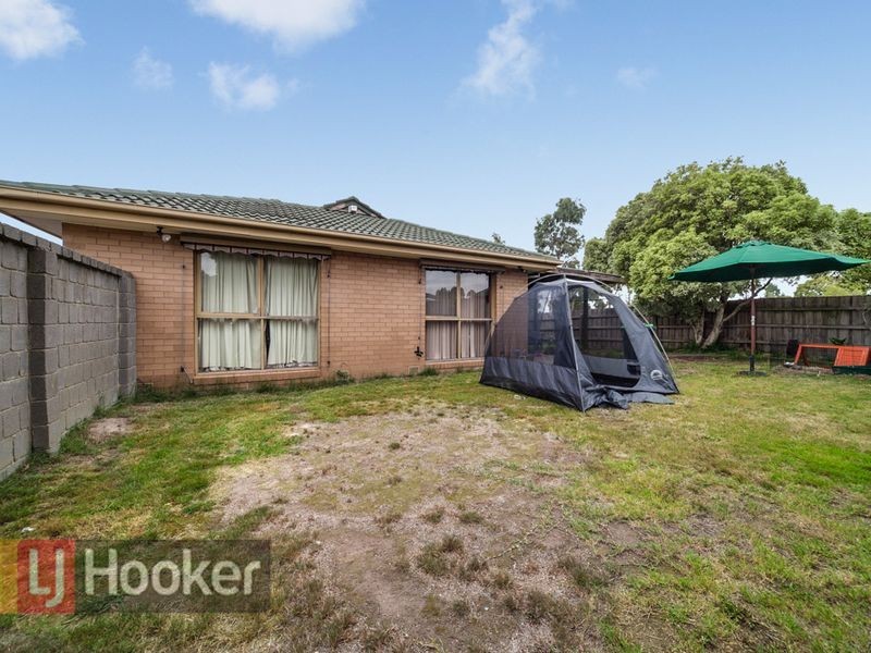 64 Rawdon Hill Drive, Dandenong North VIC 3175