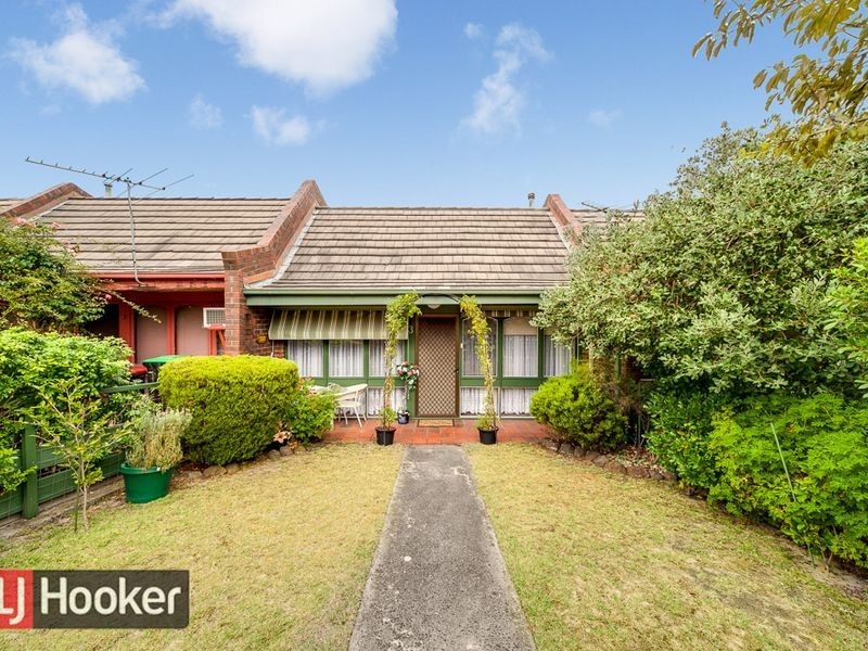 3/2 Glenwood Drive, Springvale South VIC 3172