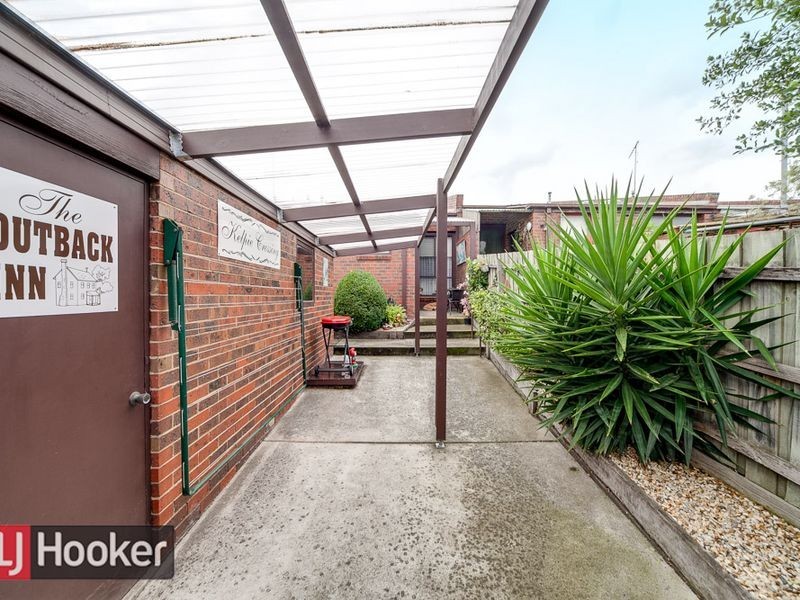 3/2 Glenwood Drive, Springvale South VIC 3172