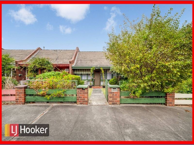 3/2 Glenwood Drive, Springvale South VIC 3172