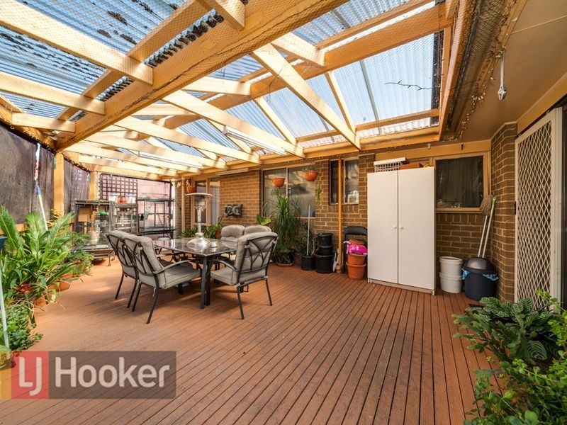 10 LOXWOOD AVE, Keysborough VIC 3173