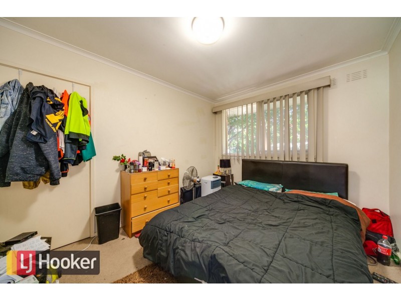 10 CARLYON CRT, Springvale VIC 3171