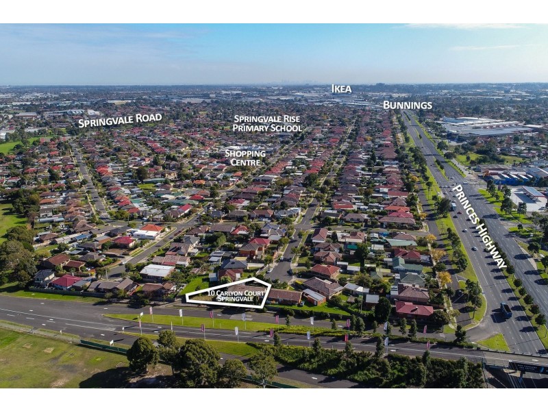 10 CARLYON CRT, Springvale VIC 3171