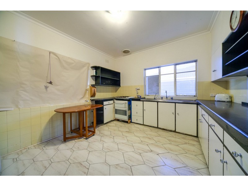 206 Clarinda Road, Clarinda VIC 3169