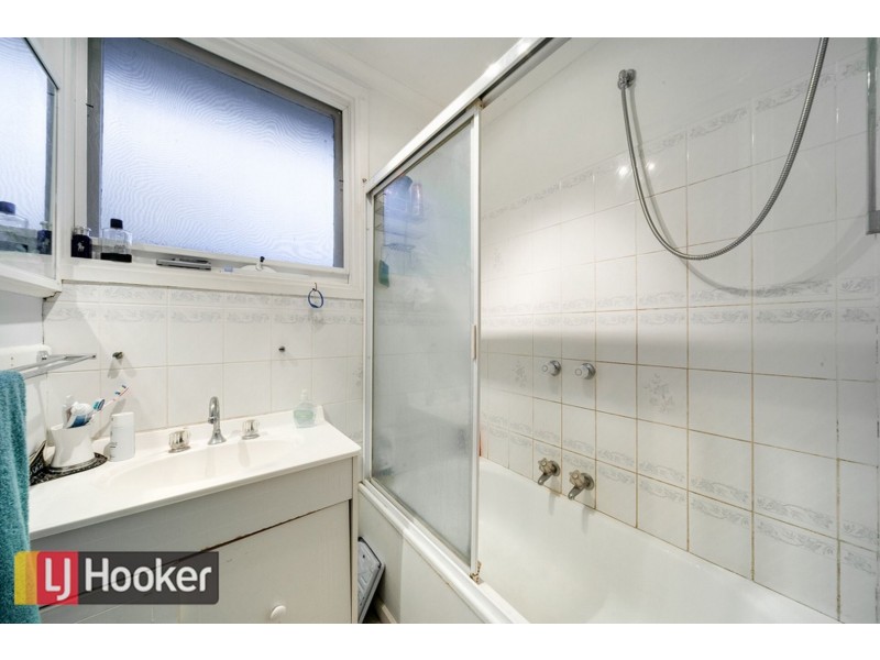 1/115 Fordholm Rd, Hampton Park VIC 3976