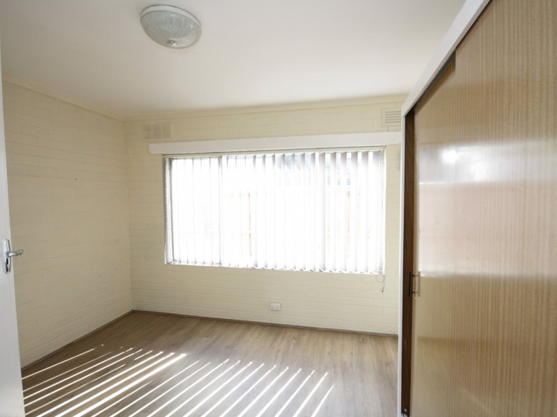 2/7 Jobert Court, Springvale VIC 3171