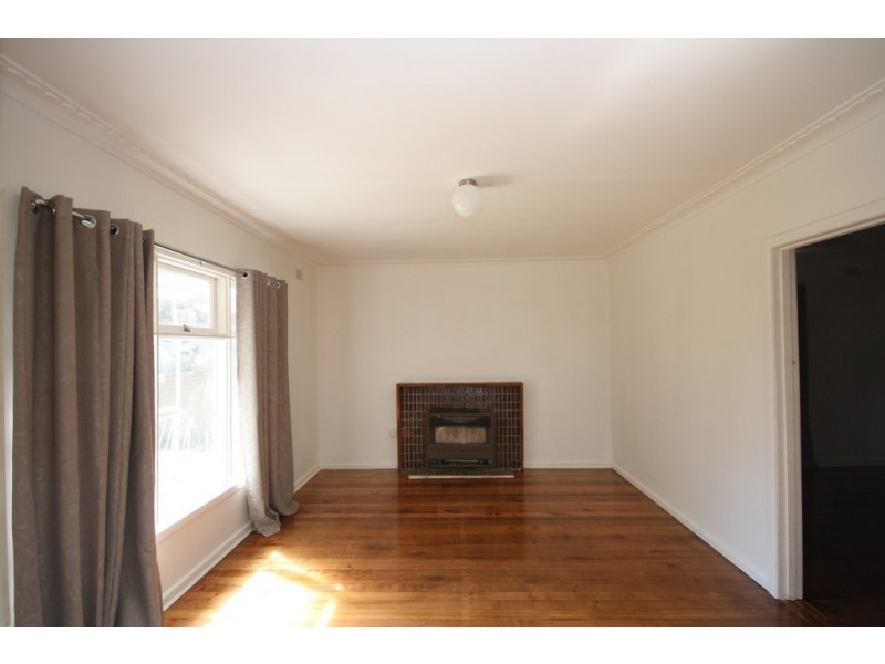 12 Sullivan Street, Springvale VIC 3171