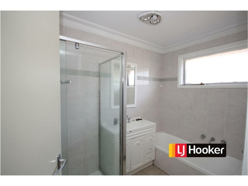 22 Burraneer Drive, Keysborough VIC 3173