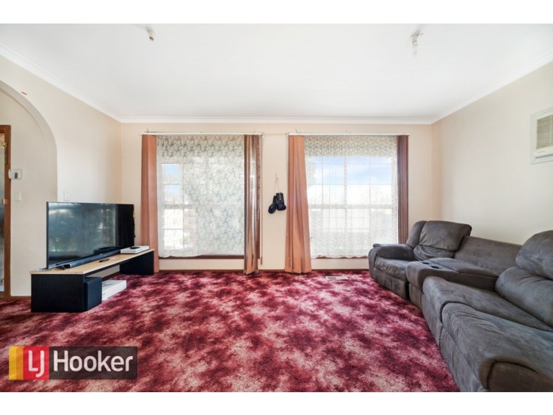 2 Gavan Drive, Springvale VIC 3171