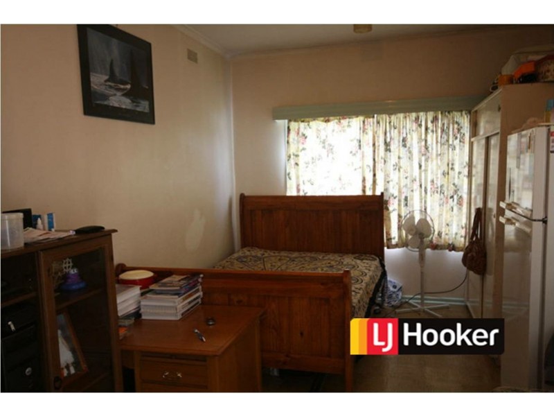 15 The Crescent Street, Springvale VIC 3171