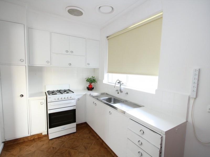 7/17 Royal Avenue, Springvale VIC 3171