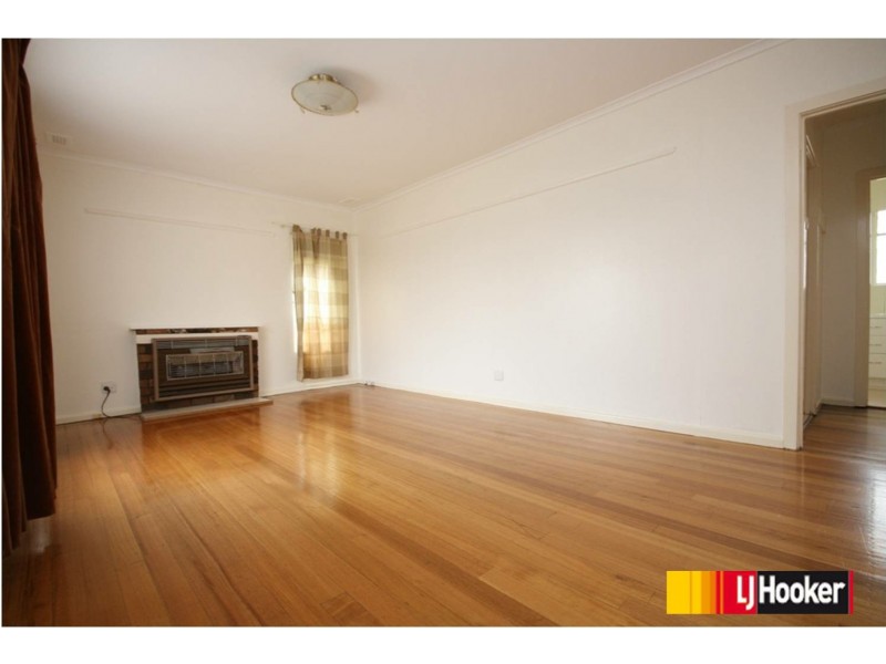 16 Wattle Drive, Doveton VIC 3177