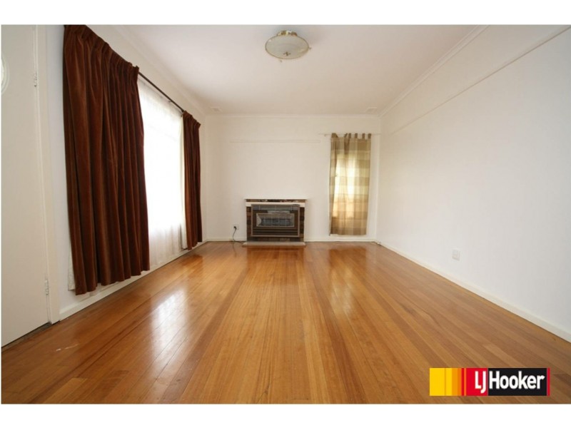 16 Wattle Drive, Doveton VIC 3177