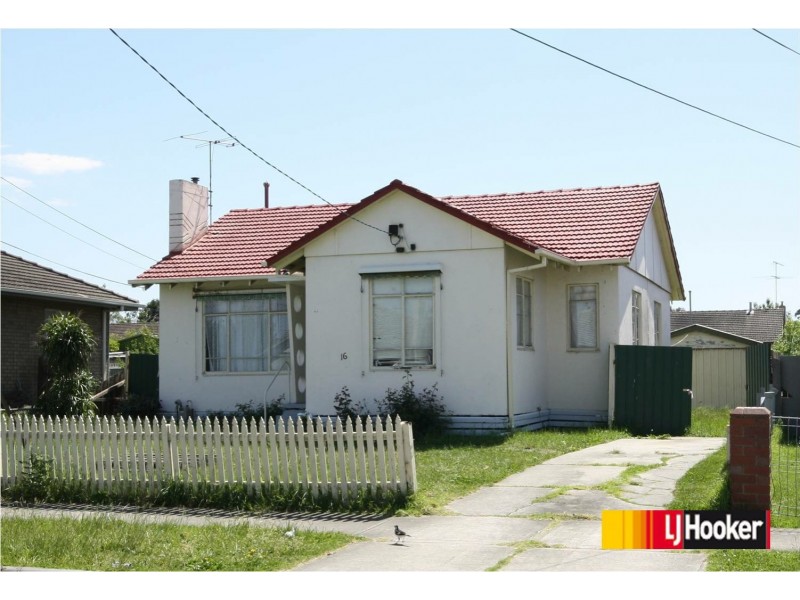 16 Wattle Drive, Doveton VIC 3177