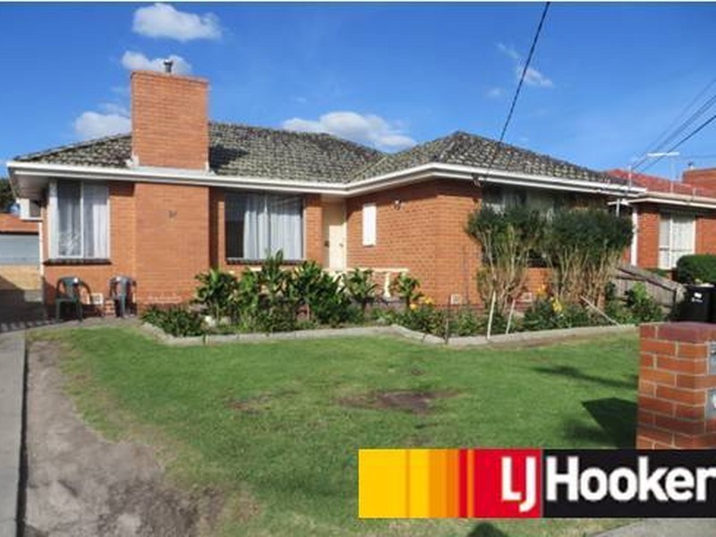 27 Kinnoul Avenue, Keysborough VIC 3173