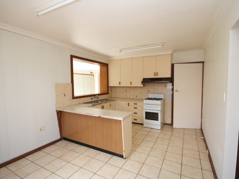 27 Kinnoul Avenue, Keysborough VIC 3173