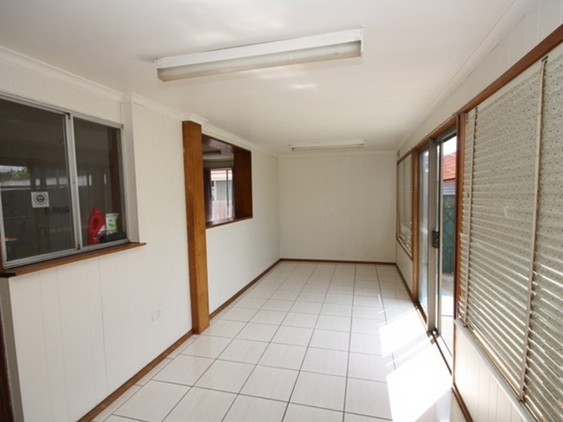 27 Kinnoul Avenue, Keysborough VIC 3173